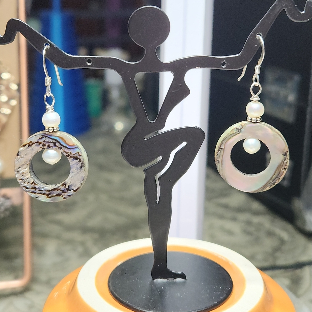 925 Sterling Silver Abalone Hoop Earrings NWT - Picture 3 of 3